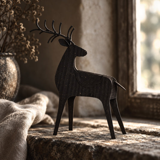 Skog | Woodland Reindeer - Comet